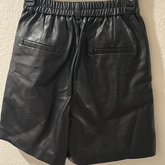 Black pu leather shorts NWT - Picture 5 of 7